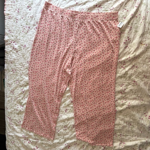 Old Navy Other - Soft babydoll frilly pajama pant elastic waist extra large Pink Floral croquette